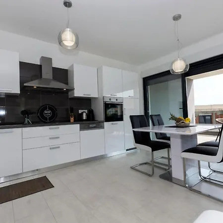 Apartments4friends Vlad Apartman *