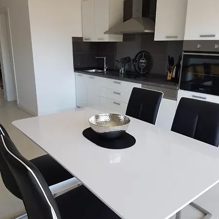 Apartments4friends Vlad * Trogir