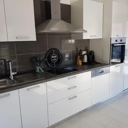 Apartments4friends Vlad شقة