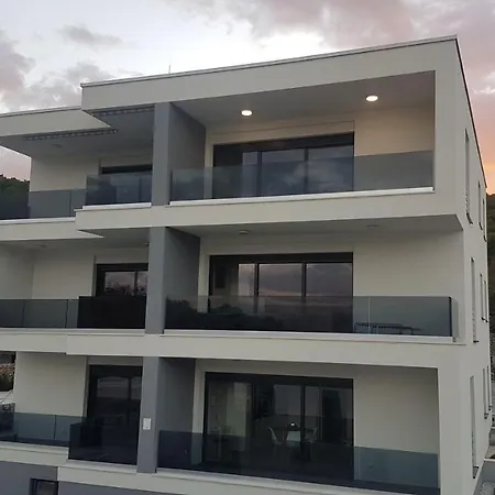 Apartments4friends Vlad Appartement *